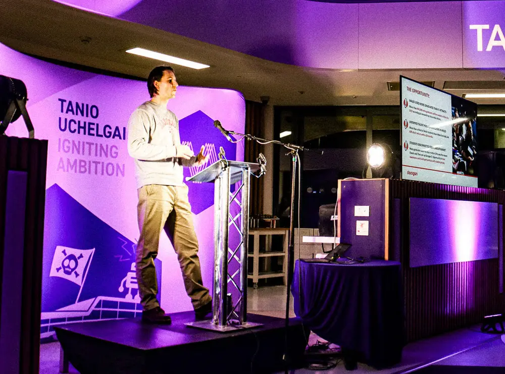 Dr Owain James from Darogan wins best pitch of the night.